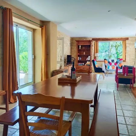 De La Peyre Et Du Causse Casa vacanze *